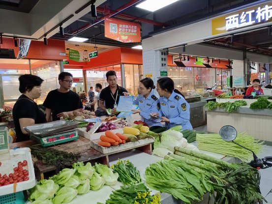 強化“宣傳+監管”，筑牢食用農產品質量安全防線